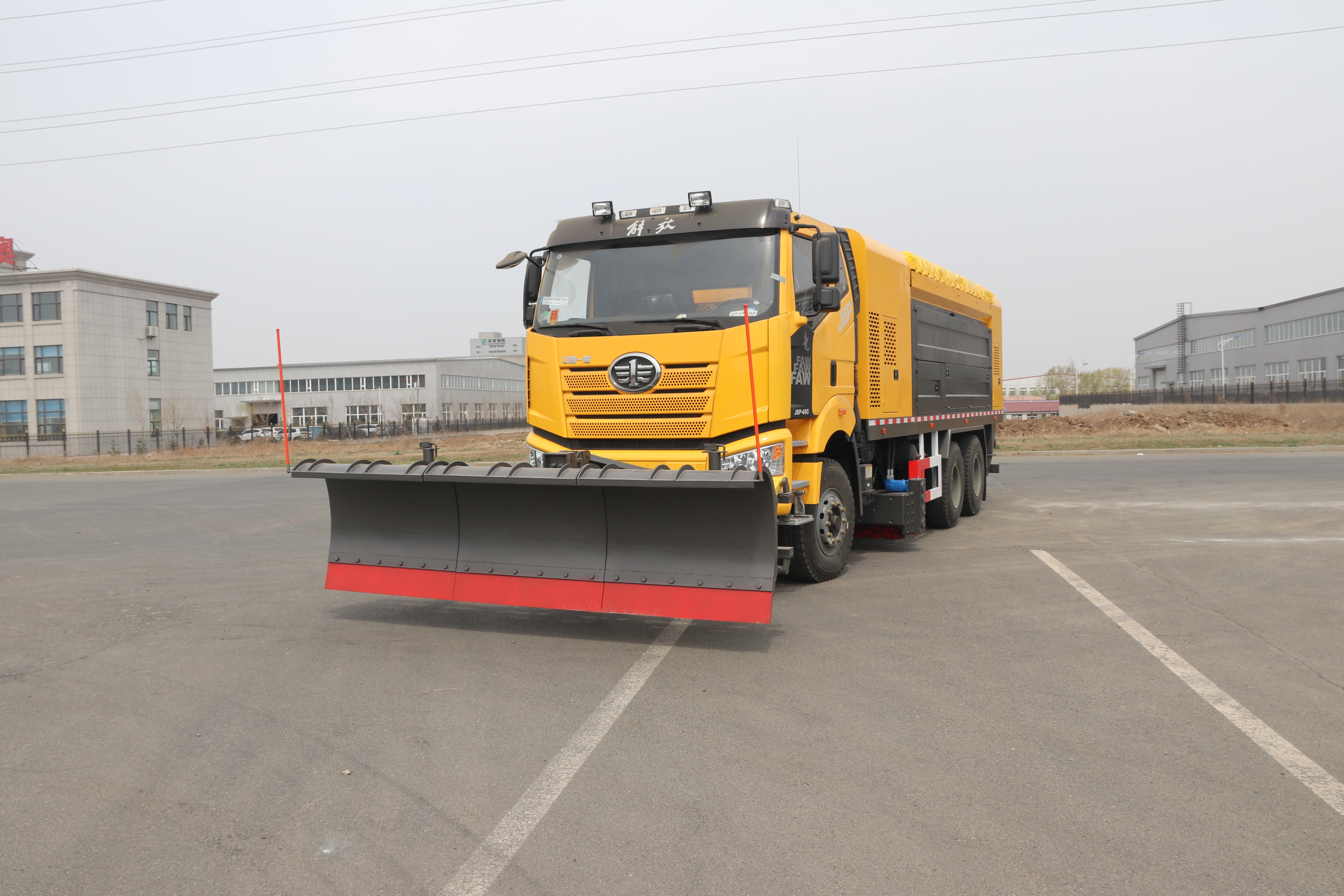 BLD5251TCXCA6（25噸）多功能除冰除雪車(圖7)